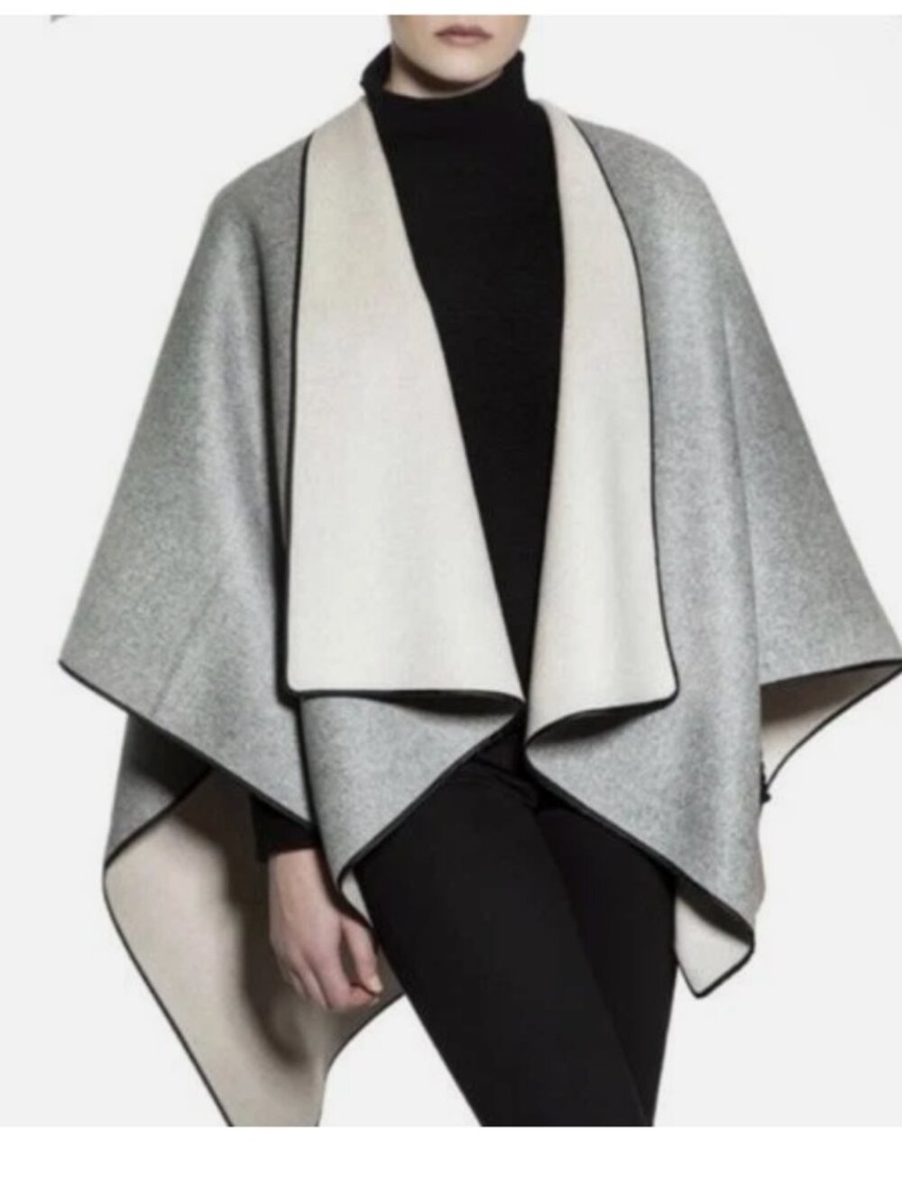 Beryll Reversible Wool Cashmere‎ Cape Poncho In Gray Ivory One Size